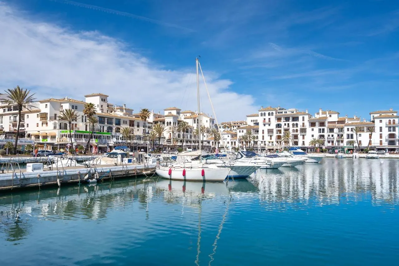 4 Penthouse, Roof Terrace In Manilva Andalucia Spanien 0*,  Espagne